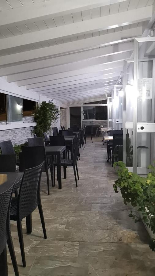 فندق Da Patrizia سانتا تيريزا غالّورا المظهر الخارجي الصورة